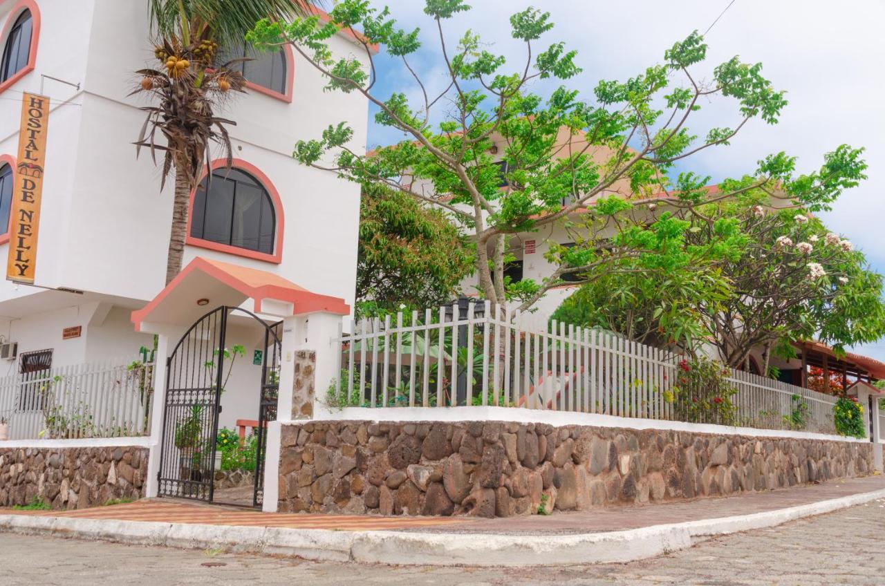 Hotel Casa De Nelly Puerto Baquerizo Moreno Exterior foto